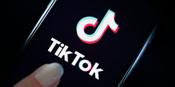 Convertissez votre profil TikTok en un aimant à abonnés avec des followers achetés
